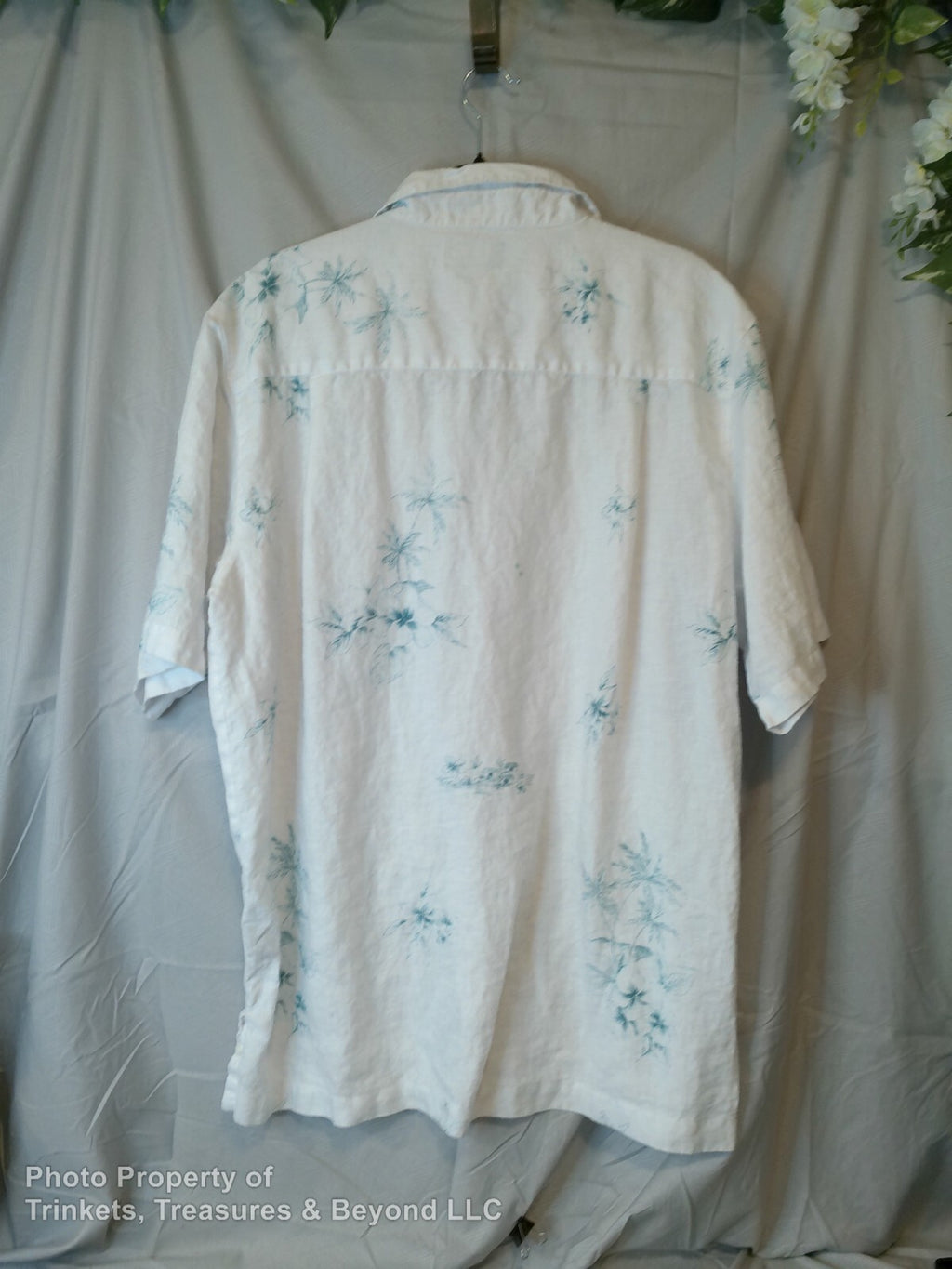Men's Luau Button-Up Short Sleeve Shirt, White with Floral Print Size XL