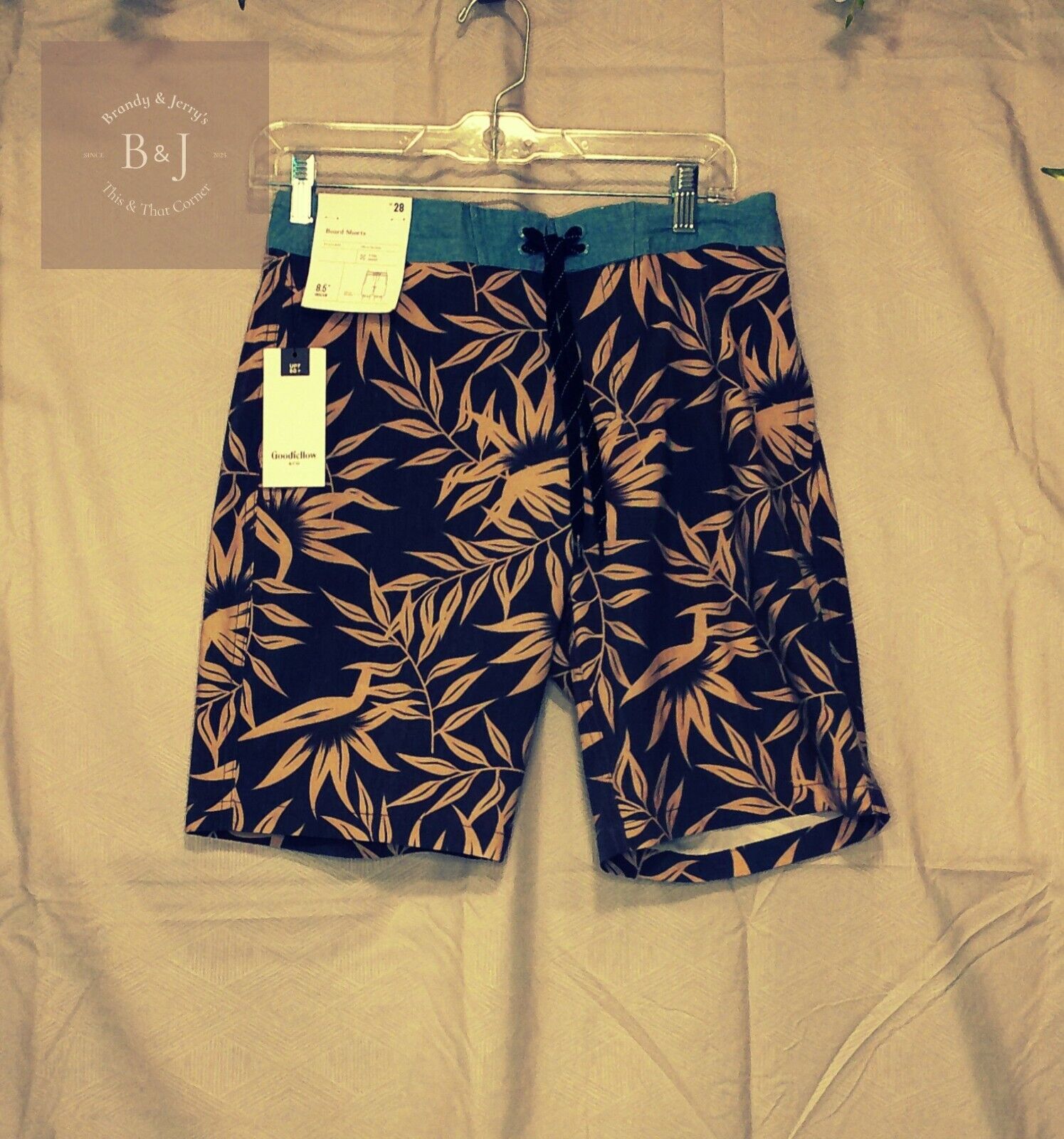 Men's Goodfellow Board Shorts Gray w/ Leaf Pattern UPF 50+ Waist 28