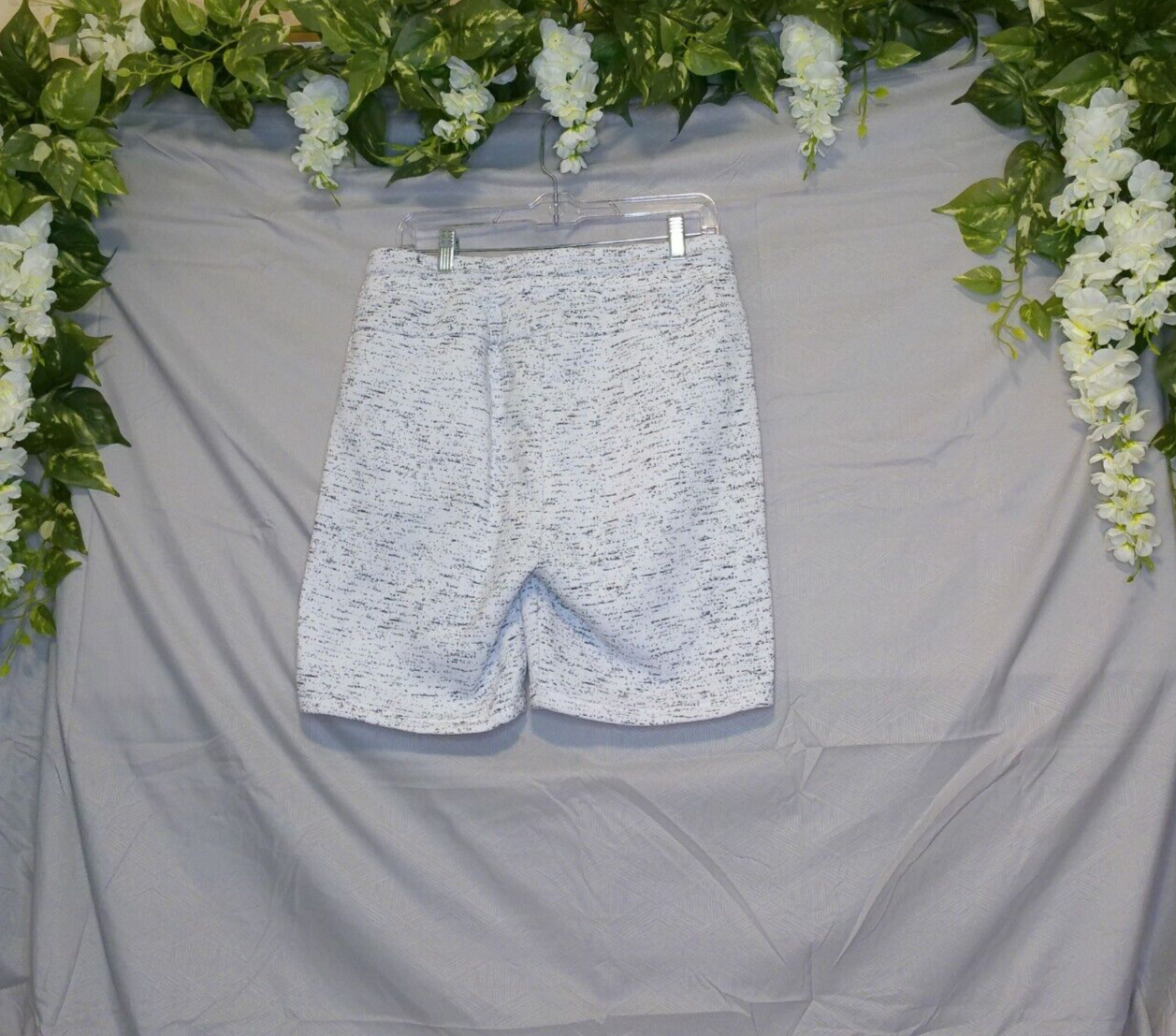 Men's Brooklyn Cloth Drawstring Knit Shorts White and Black Size M