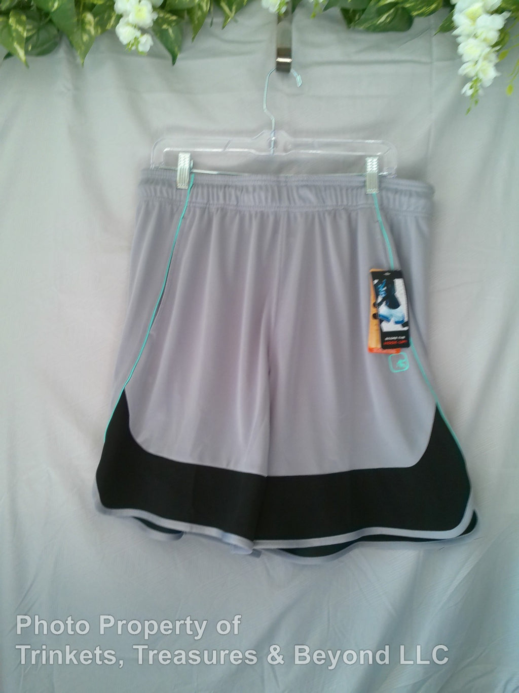 Men's AND1 Basketball Shorts 8" inseam Gray & Black with Teal Trim Size L